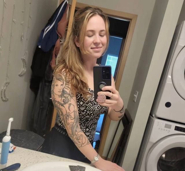 NO PAYMENT REQUIRED- SEXY SINGLE MOM FOR MEET AND FUCK AS LONG AS YOU KNOW HOW TO USE YOUR DIVK 🍑🍑💦💦🍆 - Image 2